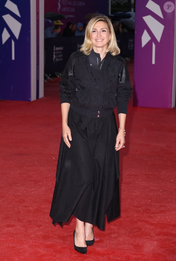 Julie Gayet - Arrivées à la projection du film "Beetlejuice Beetlejuice" lors de la 50ème édition du Festival du Cinema Américain de Deauville, France, le 7 eptembre 2024. © Denis Guignebourg/BestImage 