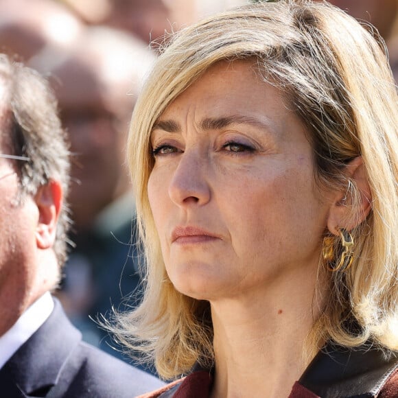 Julie Gayet et Francois Hollande - Commémorations de la Seconde Guerre mondiale. Tulle, France le 10 juin 2024.  © Jean-Marc Haedrich/Pool/Bestimage