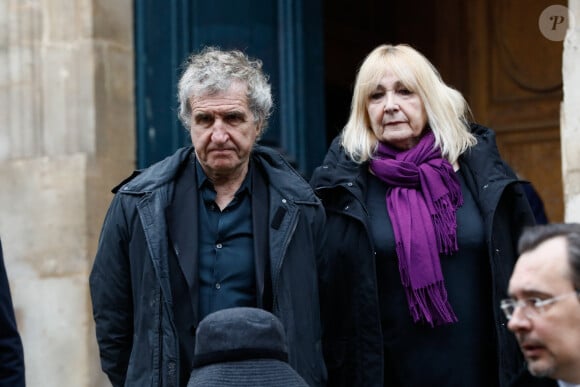 Exclusif - Gérard Leclerc et sa femme Julie - Sorties des obsèques de Jacques Collard en l'église Saint Roch à Paris le 6 avril 2023. © Christophe Clovis / Bestimage