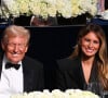 "Aujourd'hui, nous écrivons l'Histoire", les mots sont lâchés. Ce mercredi 6 novembre, Donald Trump a revendiqué sa victoire à l'élection présidentielle américaine depuis la Floride.
Donald et Melania Trump en octobre 2024 © StarMax/Bestimage