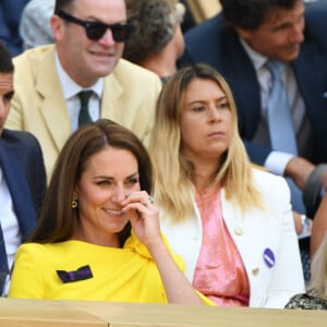 Catherine (Kate) Middleton, duchesse de Cambridge, et Marion Bartoli dans les tribunes lors de la finale dame du tournoi de Wimbledon au All England Lawn Tennis and Croquet Club à Londres, Royaume Uni, le 9 juillet 2022. © Chryslene Caillaud/Panoramic/bestimage