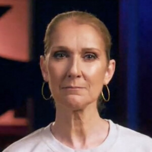 Céline Dion a fait une apparition remarquée, dimanche 6 octobre, dans une vidéo en amont d’une rencontre de football américain entre Pittsburgh Steelers et les Dallas Cowboys