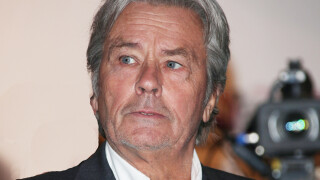 Alain Delon, un premier anniversaire sans lui : le clan soutenu par un proche, enfant d'une autre grande dynastie