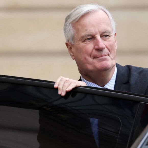 C'est ce que révèlent nos confrères du "Parisien"
Le premier ministre, Michel Barnier à la sortie du conseil des ministres du gouvernement Barnier, au palais de l'Elysée, à Paris, le 6 novembre 2024. © Stéphane Lemouton / Bestimage