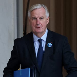 Un membre de l'intendance du Premier ministre Michel Barnier a été interpellé ce jeudi soir
Le premier ministre, Michel Barnier à la sortie du conseil des ministres du gouvernement Barnier, au palais de l'Elysée, à Paris. © Stéphane Lemouton / Bestimage