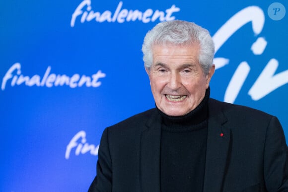 De retour dans la réalisation avec son nouveau film "Finalement", Claude Lelouch en a profité pour se confier dans les colonnes de "La Tribune Du Dimanche"...
Claude Lelouch assiste à l'avant-première de Finalement au cinéma Grand Rex à Paris, France, le 30 octobre 2024. Photo par Aurore Marechal/ABACAPRESS.COM