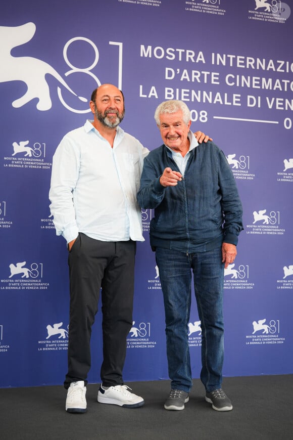 Kad Merad and Claude Lelouch au photocall du film "Finalement" lors du 81ème festival international du film de Venise, la Mostrav le 2 septembre 2024. © Lucia Sabatelli / Bestimage