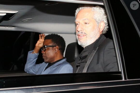 Los Angeles, CA - EXCLUSIF - L'humoriste et acteur Chris Rock a fait une apparition élégante lors de la célébration du 50e anniversaire de Leonardo DiCaprio, une soirée remplie de glamour à Los Angeles. Sur la photo : Chris Rock