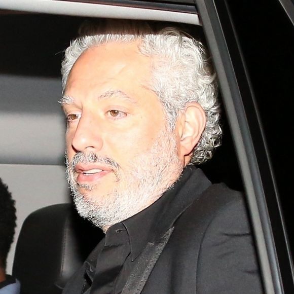 Los Angeles, CA - EXCLUSIF - L'humoriste et acteur Chris Rock a fait une apparition élégante lors de la célébration du 50e anniversaire de Leonardo DiCaprio, une soirée remplie de glamour à Los Angeles. Sur la photo : Chris Rock