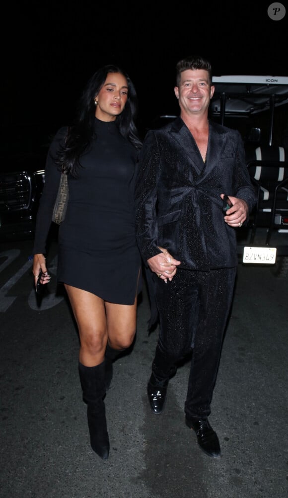 Los Angeles, CA - EXCLUSIVE - Robin Thicke et April Love Geary au 50e anniversaire de Leonardo DiCaprio à Los Angeles, le 9 novembre 2024.