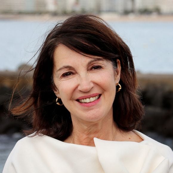 Zabou Breitman est une maman comblée !
Exclusif - Zabou Breitman, présidente du jury - Photocall du jury lors de la 11ème édition du Festival international du film de Saint-Jean-de-Luz. © Patrick Bernard / Bestimage