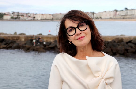 Exclusif - Zabou Breitman, présidente du jury - Photocall du jury lors de la 11ème édition du Festival international du film de Saint-Jean-de-Luz le 8 octobre 2024. © Patrick Bernard / Bestimage 