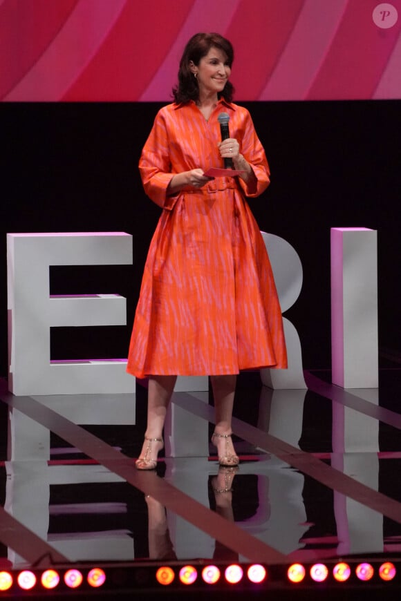 Zabou Breitman lors de la soirée de clôture du festival CanneSeries Saison 6 au Palais des Festivals à Cannes, France, le 19 avril 2023. © Norbert Scanella/Panoramic/Bestimage 