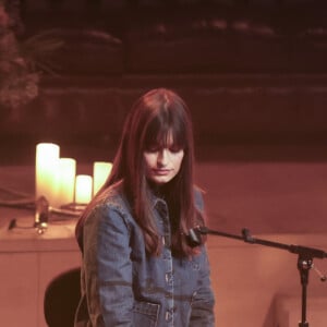 Exclusif - Clara Luciani - "Messages personnels" , hommage à Françoise Hardy pour ses 80 ans, lors de la 3ème édition de l'Hyper Weekend Festival de radio France à Paris et diffusé sur France Inter. Un concert conçu par le compositeur Sage avec des nombreux artistes dont son fils Thomas Dutronc le 28 janvier 2024. © Jack Tribeca / Bestimage 