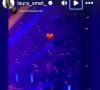 Pour le plus grand bonheur des spectateurs, la maman de Léo a également fait de même.
David Hallyday rejoint sur scène par sa demi-soeur Laura Smet au Dôme de Paris (Capture d'écran Instagram)