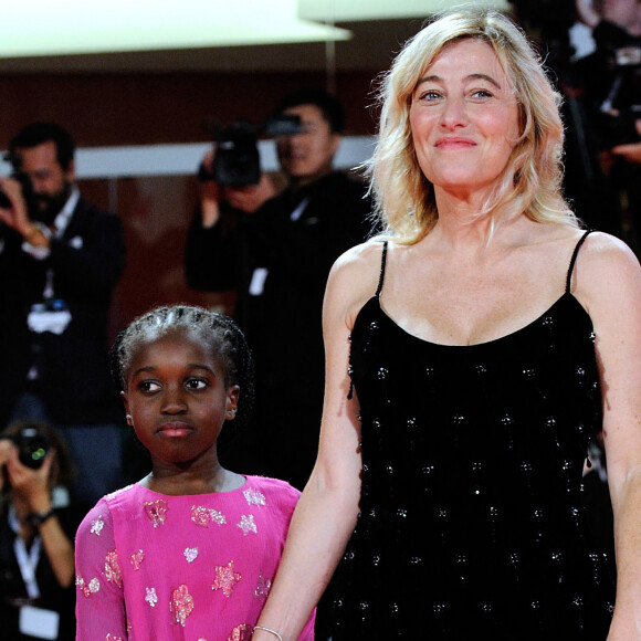 Céline Oumy Garrel et Valeria Bruni Tedeschi assistant à la première de Les Estivants dans le cadre du 75e Festival international du film de Venise (Mostra) à Venise, en Italie, le 05 septembre 2018. Photo par Aurore Marechal/ABACAPRESS.COM