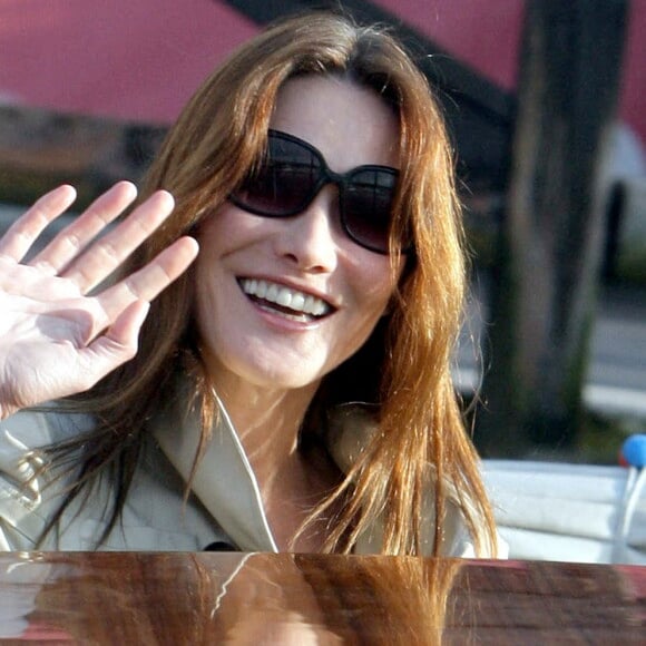 ... L'adolescente fait aussi la fierté de sa tante Carla Bruni-Sarkozy.
Carla Bruni-Sarkozy en juillet 2024 - ABACAPRESS.COM