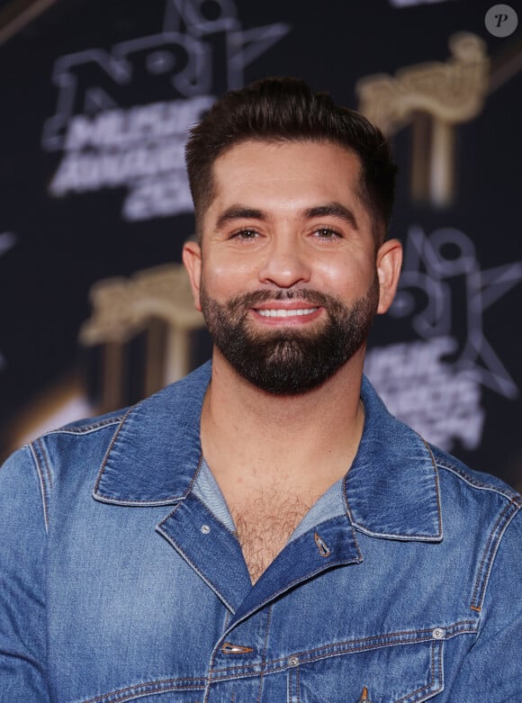 Kendji Girac - Photocall de la 26ème édition des NRJ Music Awards au palais des festivals de Cannes, le 1er novembre 2024. © Guignebourg-Bebert/Bestimage