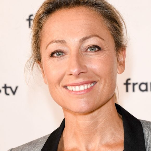 Anne-Sophie Lapix au photocall de la conférence de presse de France 2 au théâtre Marigny à Paris le 18 juin 2019 © Coadic Guirec / Bestimage