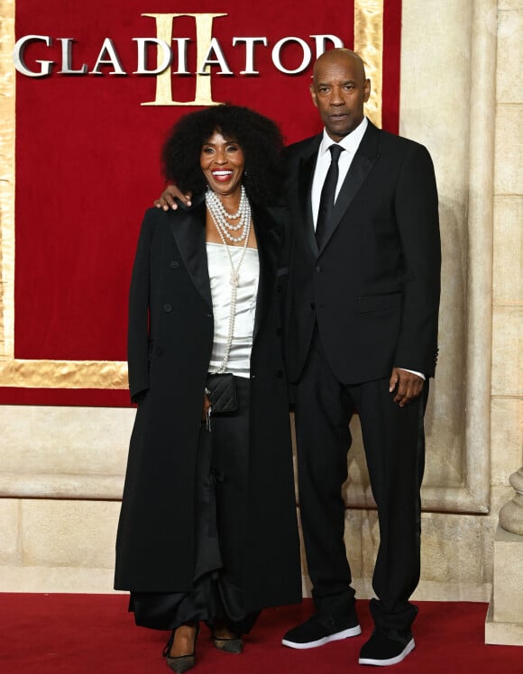 Denzel Washington et sa femme Pauletta - Première du film "Gladiator II" à l'Odeon Leicester Square à Londres. Le 13 novembre 2024