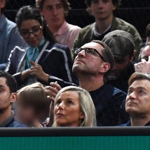 Laurence Ferrari et son mari Renaud Capuçon - People dans les tribunes du Rolex Paris Bercy Masters 1000 remporté par Novak Djokovic contre Grigor Dimitrov , le 4 novembre 2023. © Veeren/Bestimage