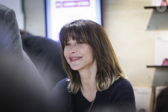 Sophie Marceau, pour la promotion de son livre "La Souterraine" publié chez Seghers au Festival du Livre de Paris 2023 au Grand Palais Éphémère - Paris le 22/04/2023 - © Jack Tribeca / Bestimage 