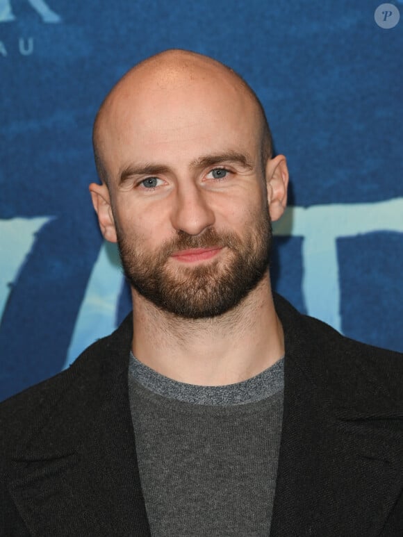 François Alu à la première du film "Avatar: La Voie de l'Eau" au cinéma Le Grand Rex à Paris, le 13 décembre 2022. © Guirec Coadic/Bestimage 