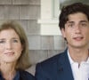 Sa mère, Caroline, fille de JFK, est une ancienne ambassadrice.Caroline Kennedy, ancienne ambassadrice des États-Unis au Japon et fille du président américain John F. Kennedy, à gauche, et son fils, Jack Schlossberg, petit-fils du président Kennedy, à droite, font des remarques lors de la deuxième nuit de la convention, le mardi 18 août 2020. Photo de la convention nationale du parti démocrate via CNP/ABACAPRESS.COM