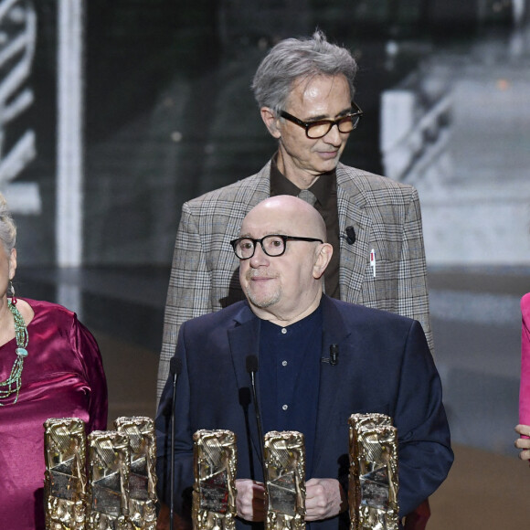 Un César spécial pour la troupe du Splendid, Josiane Balasko, Michel Blanc, Thierry Lhermitte, Marie-Anne Chazel, sur scène lors de la 46ème cérémonie des César à l'Olympia à Paris. © Dominique Charriau/ Pool / Bestimage