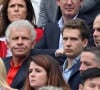 Alors que le jeune homme soufflera sa 30e bougie
Patrick Poivre d'Arvor (PPDA) et son fils François dans les tribunes de la finale homme des internationaux de France de Roland Garros à Paris le 5 juin 2016. © Moreau-Jacovides / Bestimage