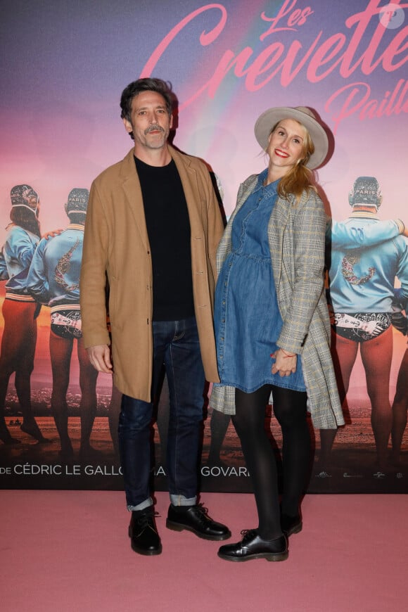 Marie-Aldine Girard (enceinte) et son compagnon Stéphane Coulon - Avant-première du film "Les crevettes pailletées" au Grand Rex à Paris le 16 avril 2019. © CVS/Bestimage