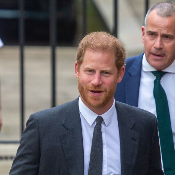 Le prince Harry, duc de Sussex, à la sortie du procès contre l'éditeur du journal "Daily Mail" à Londres, le 30 mars 2023. © Tayfun Salci/Zuma Press/Bestimage 