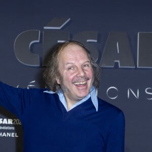 Philippe Katerine au photocall du dîner César Révélations 2024 à L'Élysée Montmartre à Paris le 15 janvier 2024. © Olivier Borde / Bestimage