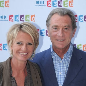 William Leymergie et Sophie Davant arrivent à la conférence de presse annuelle du groupe France Télévisions à Paris, France, le 3 septembre 2010. Photo par Giancarlo Gorassini/ABACAPRESS.COM