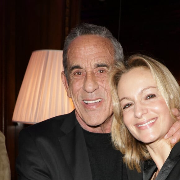 Parmi les personnalités présentes, Audrey Crespo-Mara et Thierry Ardisson, toujours très tendres l'un envers l'autre,
Exclusif - Thierry Ardisson et sa femme Audrey Crespo-Mara - Défilé rétrospectif Nathalie Garçon à l'occasion de ses 35 ans de sa marque lors d'une closing party à l'hôtel Raphael à Paris le 19 novembre 2024.