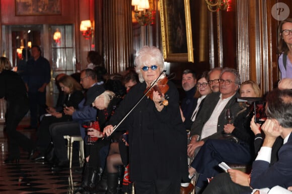 Exclusif - Catherine Lara - Défilé rétrospectif Nathalie Garçon à l'occasion de ses 35 ans de sa marque lors d'une closing party à l'hôtel Raphael à Paris le 19 novembre 2024.