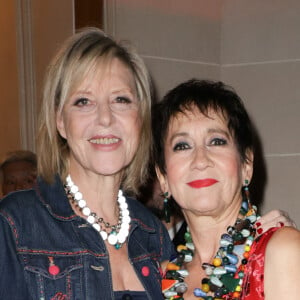 Exclusif - Chantal Ladesou et Caroline Loeb - Défilé rétrospectif Nathalie Garçon à l'occasion de ses 35 ans de sa marque lors d'une closing party à l'hôtel Raphael à Paris le 19 novembre 2024.