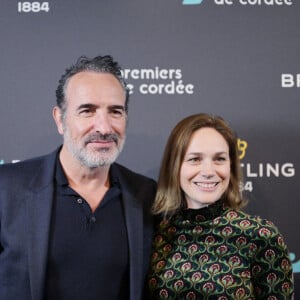 Jean Dujardin et sa femme Nathalie Péchalat (nouvelle présidente de l'association "Premiers de Cordée") - Dîner de charité Breitling à la Samaritaine pour l'association "Premiers de Cordée" à Paris le 4 avril 2024. © Rachid Bellak/Bestimage 