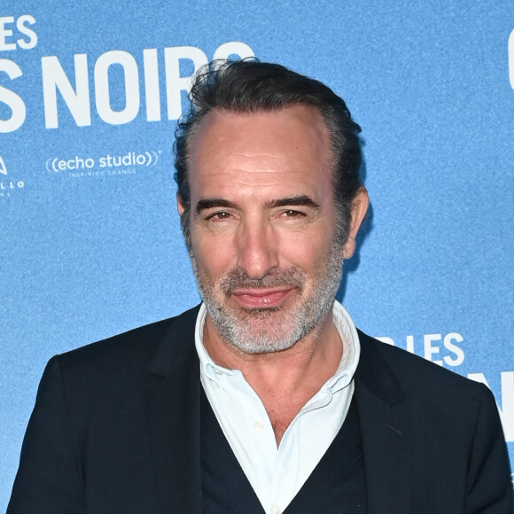 L'acteur s'est remémoré un triste anniversaire le dimanche 24 novembre 2024
Jean Dujardin - Avant-première du film "Sur les chemins noirs" au cinema UGC Normandie à Paris le 13 mars 2023. © Coadic Guirec/Bestimage 