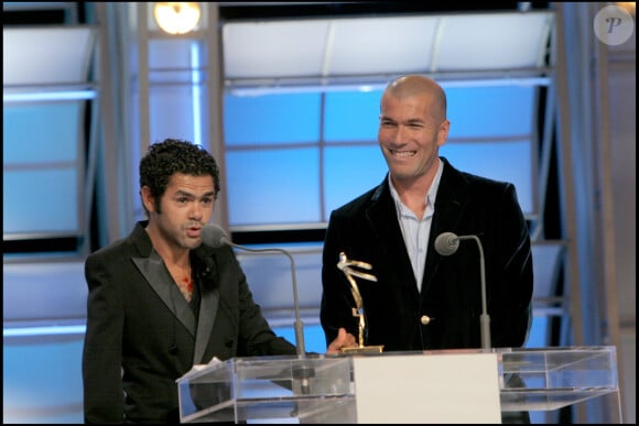 Zinédine Zidane et Jamel Debbouze.