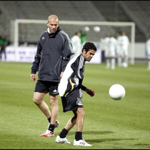 Jamel Debbouze et Zinédine Zidane.