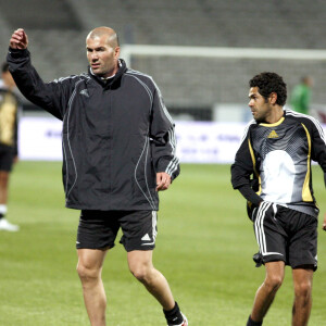 Jamel Debbouze et Zinédine Zidane.