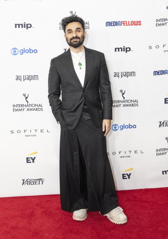 New York, USA : Vir Das assiste aux International Emmy Awards à l'hôtel Hilton Times Square à New York le 25 novembre 2024 (Image de crédit : © Lev Radin/ZUMA Press Wire)