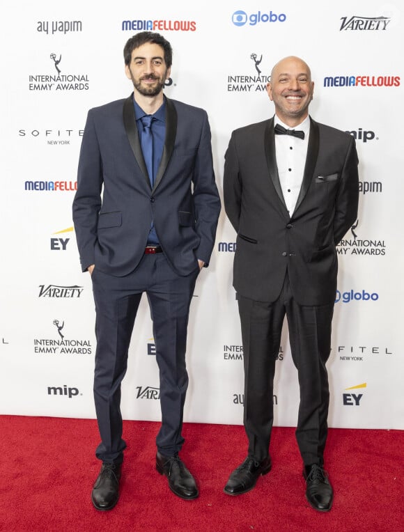 New York, États-Unis : Santiago Korovsky et Nicolas Goldar Parodi assistent aux International Emmy Awards à l'hôtel Hilton Times Square à New York le 25 novembre 2024 (Image de crédit : © Lev Radin/ZUMA Press Wire)