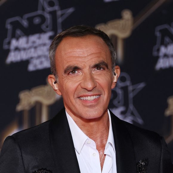 Nikos Aliagas - Photocall de la 26ème édition des NRJ Music Awards au palais des festivals de Cannes, France, le 1er novembre 2024. © Guignebourg-Bebert/Bestimage