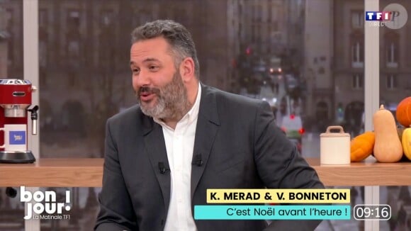 Bruce Toussaint a interrogé Kad Merad sur le départ de Julia Vignali de "Télématin"
Bruce Toussaint sur le plateau de "Bonjour !"