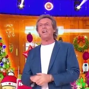 Auprès du magazine "Diverto", Jean-Luc Reichmann a réagi au sacre des "12 coups de midi"
Jean-Luc Reichmann sur le plateau des "12 coups de midi"
