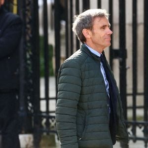 Leur histoire s'est achevée en 2017, année de son éviction du JT de France 2.David Pujadas lors des obsèques du présentateur Jean-Pierre Pernaut à la Basilique Sainte-Clotilde à Paris, France, le 9 mars 2022. Jean-Pierre Pernaut était le présentateur régulier du journal de 13 heures de TF1 entre 1988 et 2020. Il est décédé d'un cancer du poumon à Paris le 2 mars 2022, à l'âge de 71 ans. Photo par Nasser Berzane/ABACAPRESS.COM