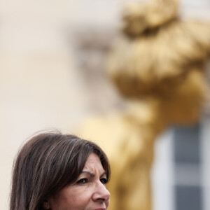 Anne Hidalgo, maire de Paris - Inauguration de l'exposition "Dix femmes en or à l'Assemblée nationale " dans la cour d'Honneur du Palais Bourbon, Paris, le 17 septembre 2024. © Stéphane Lemouton / Bestimage 