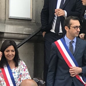 Exclusif - Anne Hidalgo (maire de Paris) et Rémi Féraud (maire du 10ème arrondissement de Paris) - Bruno Julliard (Premier Adjoint à la Maire de Paris chargé de la culture, du patrimoine, des métiers d'art, des relations avec les arrondissements et de la nuit) s'est marié avec Paul Le Goff à la mairie du 10ème arrondissement de Paris le 8 juillet 2017.